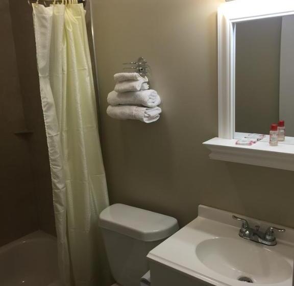 בית מלון כפרי Scottish Inn And Suites   Bensalem Philadelphia
