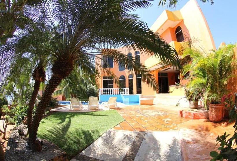 فندق Villa Tropical