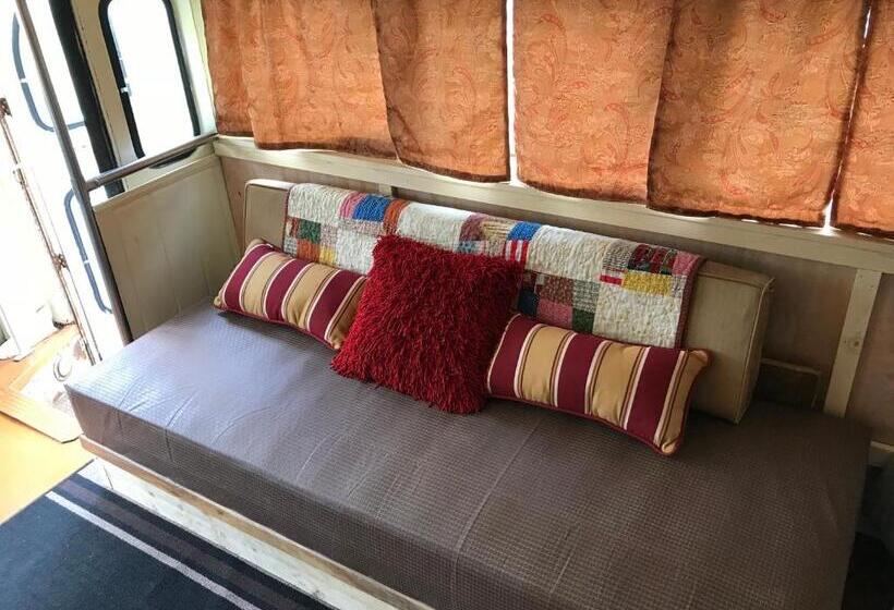 Klutina Kate S B&b
