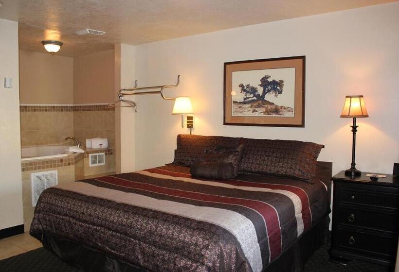 Lava Spa Motel & Rv