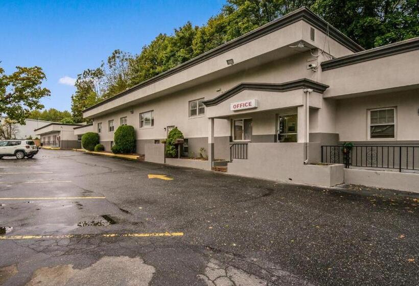 Motel 6 Tinton Falls, Nj