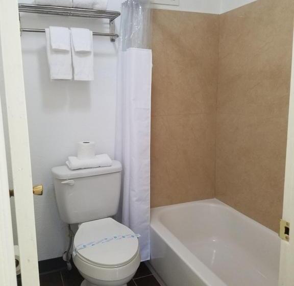 Мотель Budget Inn   Keokuk