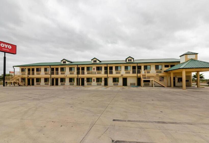 모텔 OYO Hotel Pearsall I-35 East