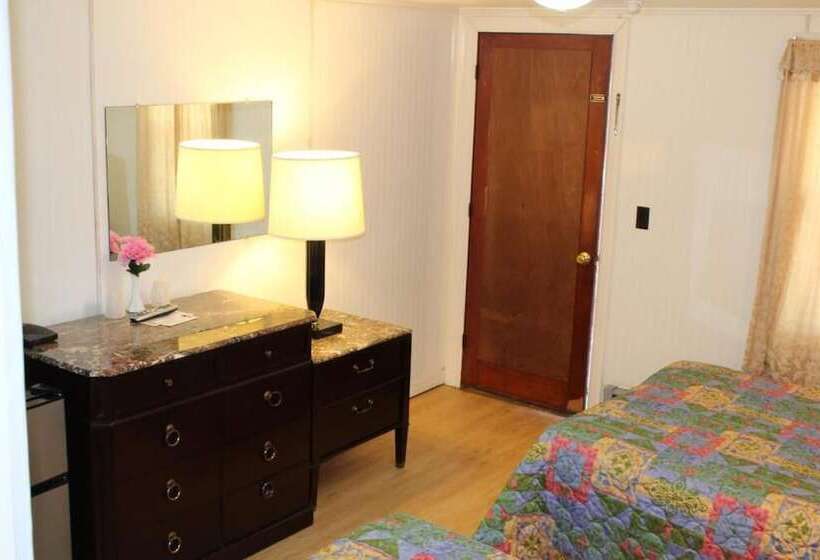 مُتل Royal Coach Motor Lodge