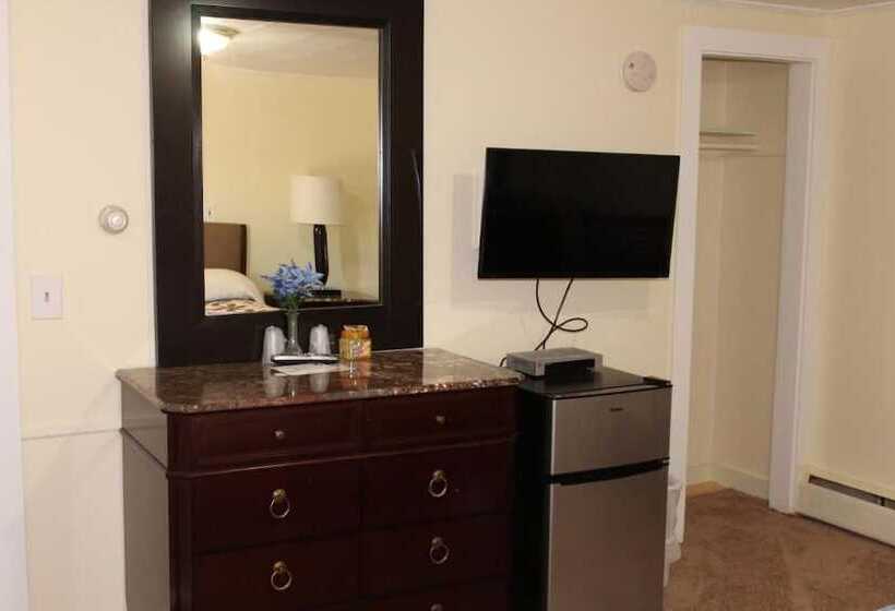 مُتل Royal Coach Motor Lodge