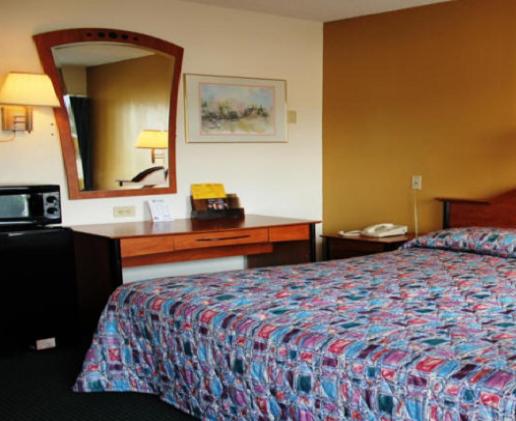 فندق على الطريق Speedway Inn