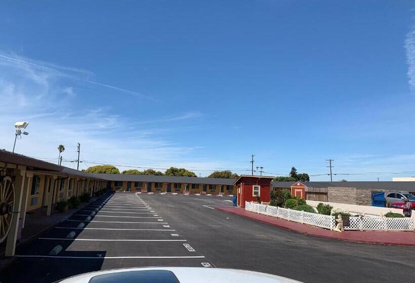 Wagon Wheel Motel