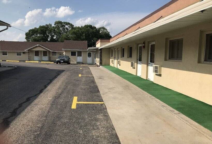 West Motel