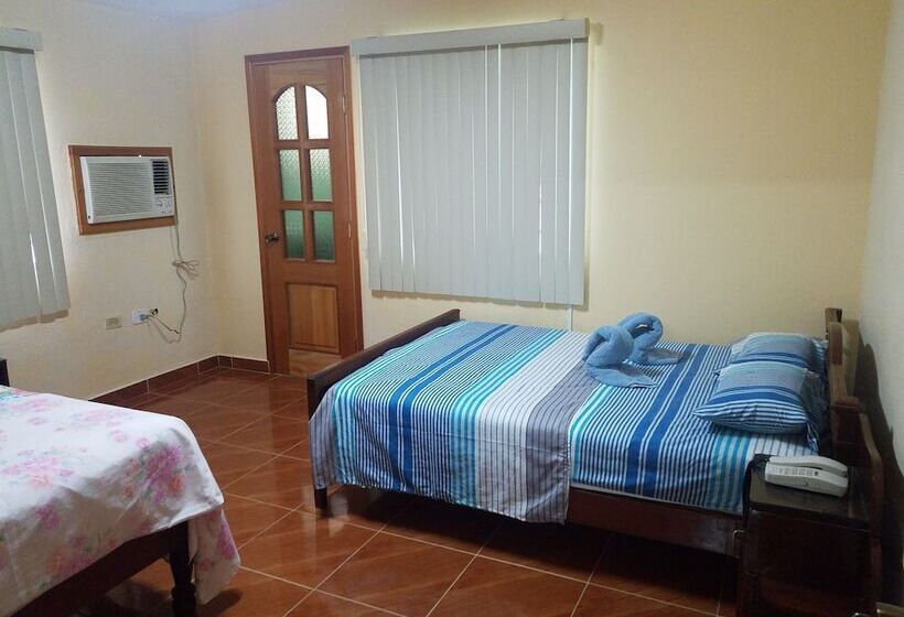 Hostal Los Jasmines