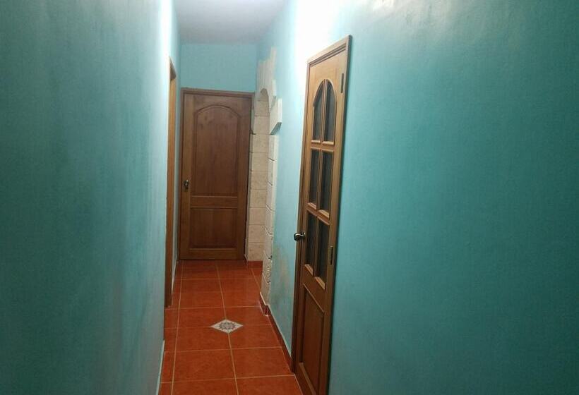 Hostal Los Jasmines