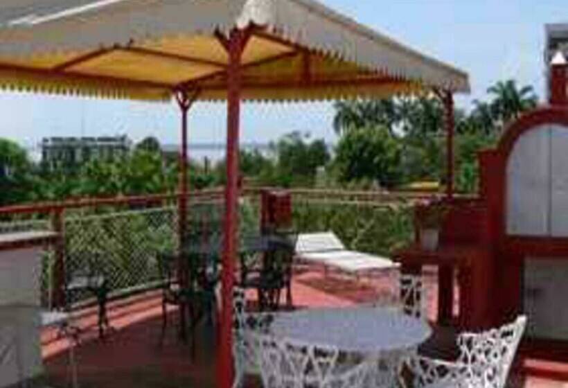 Hostal Casa Perla