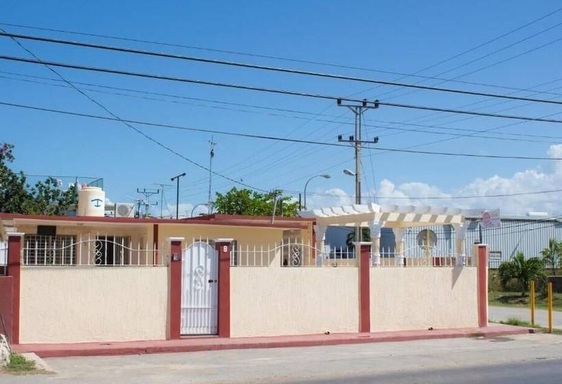 Hostal V&b