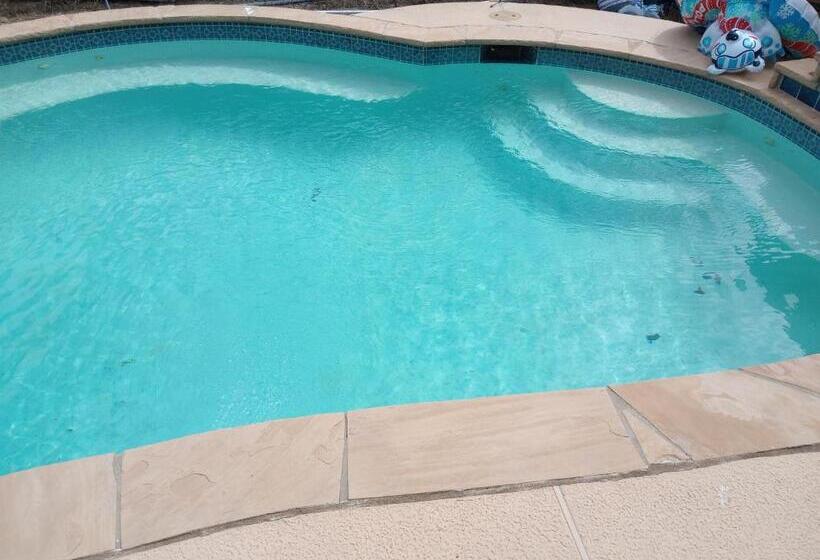 ベッドアンドブレックファースト Quick Stay Palace, Peace, Pool And Quiet