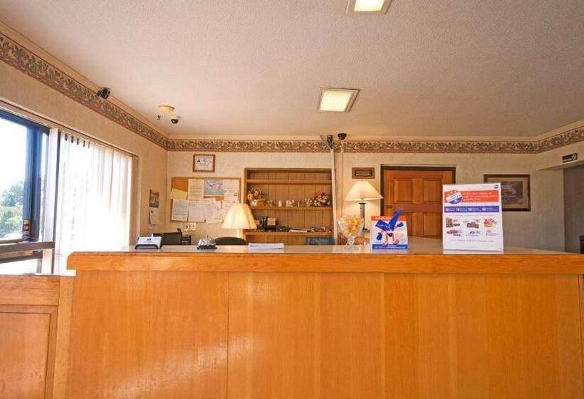 فندق Loyalty Inn Rockingham