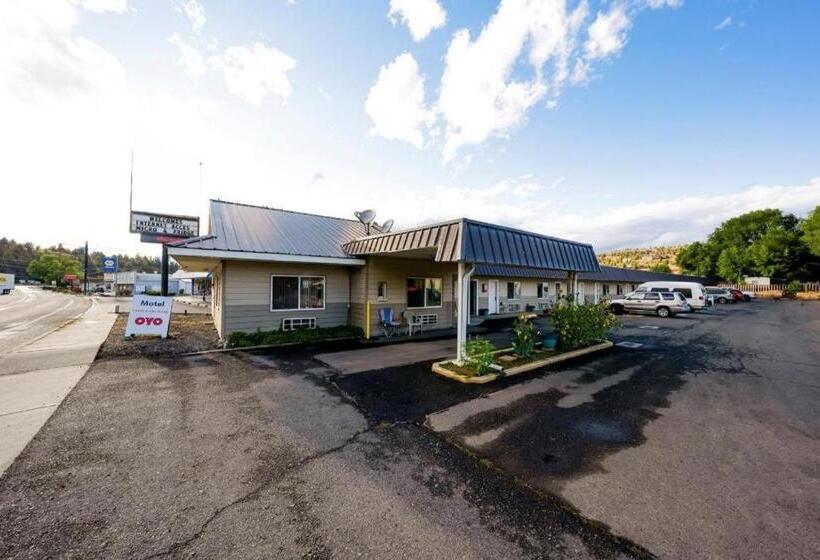 فندق Oyo Riverside Inn John Day Or