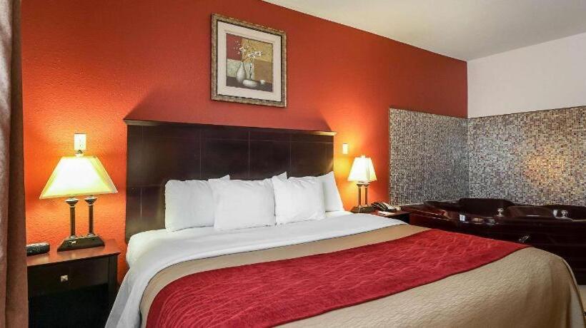 هتل Quality Inn Kingsville Hwy 77