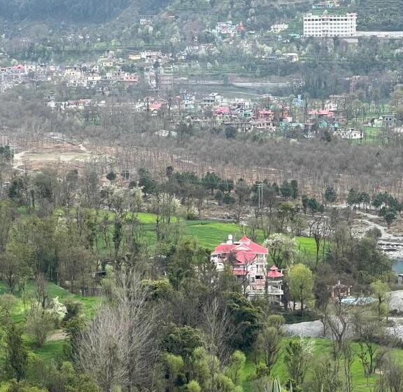 Jimmys River Resort