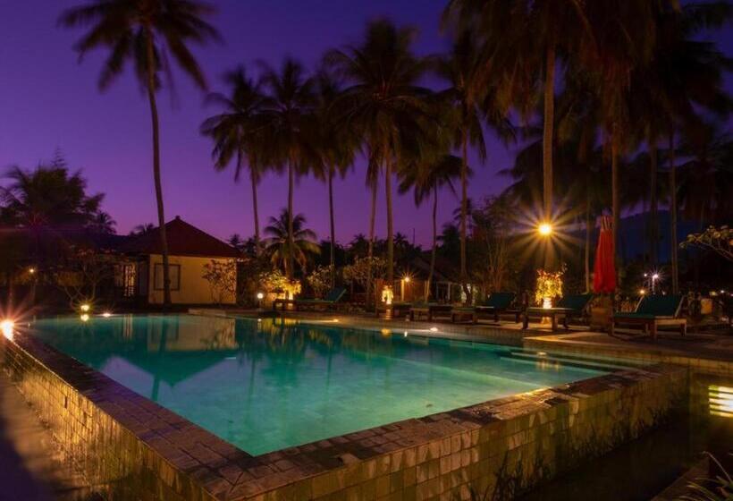 فندق Oyo 1508 Mascot Beach