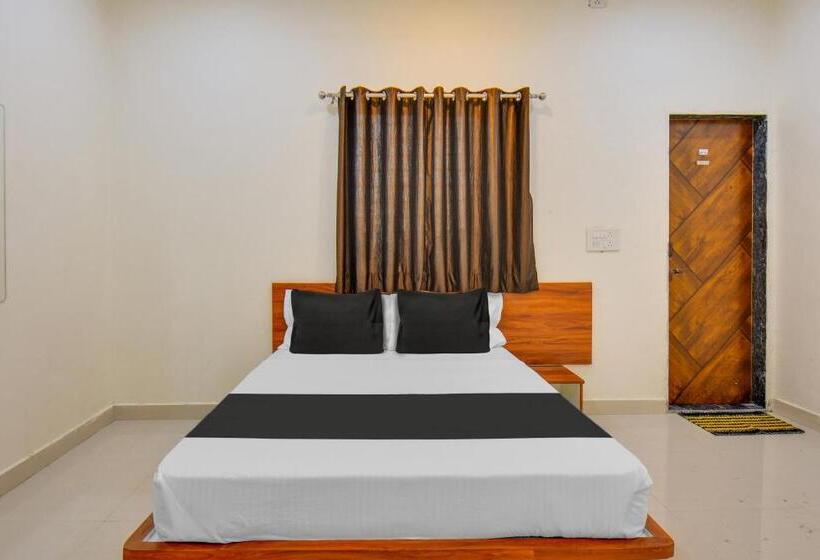 ホテル Oyo Pratik Lodging