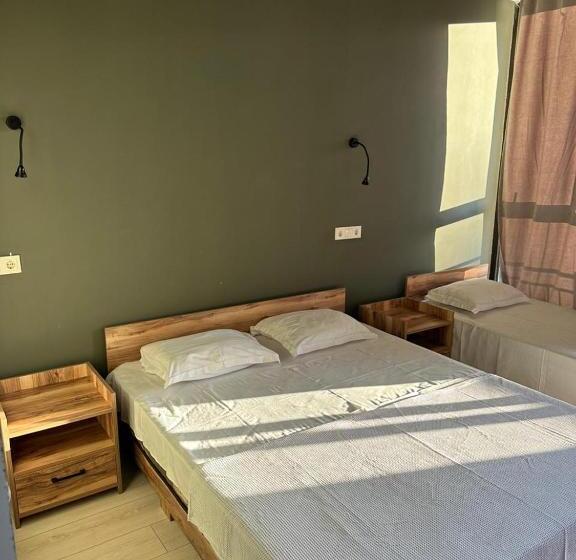 هتل Paradiso Kobuleti