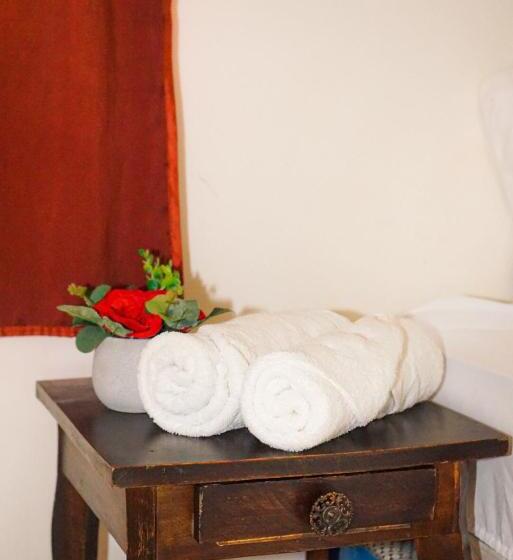 فندق Y Restaurante Punta Diamantes