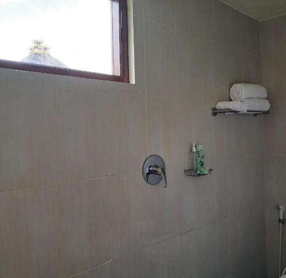 Пансион Wisuda Guest House