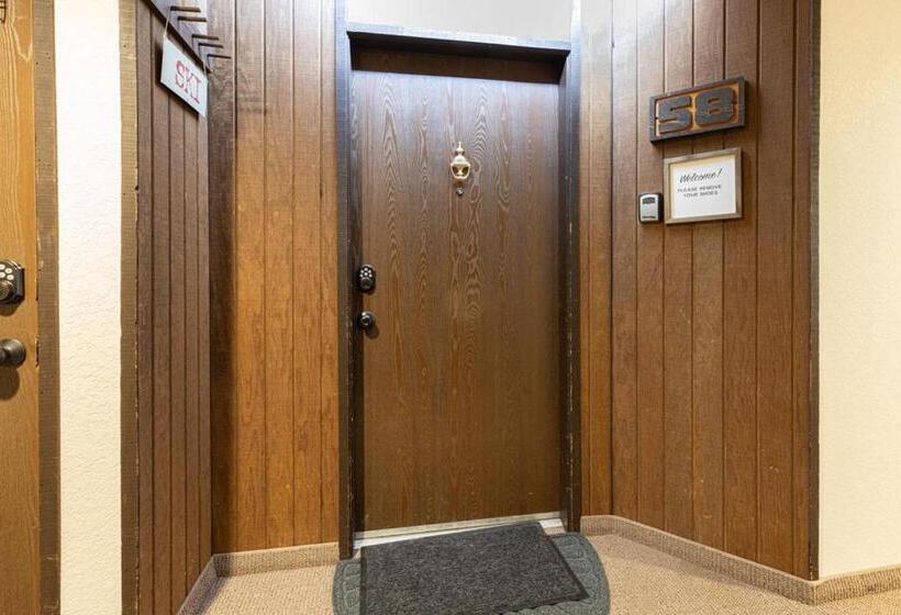 منتجع Brianwood Condominium Unit #58