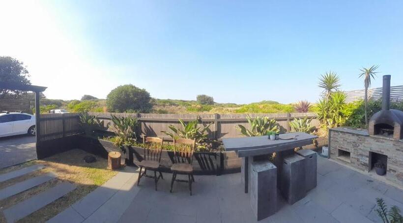 ベッドアンドブレックファースト Beachfront Surfers Retreat