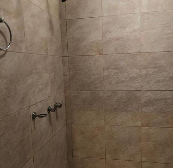 Hostel Custom