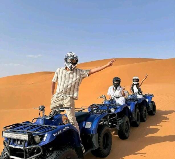 هتل East Desert & Luxury Camp