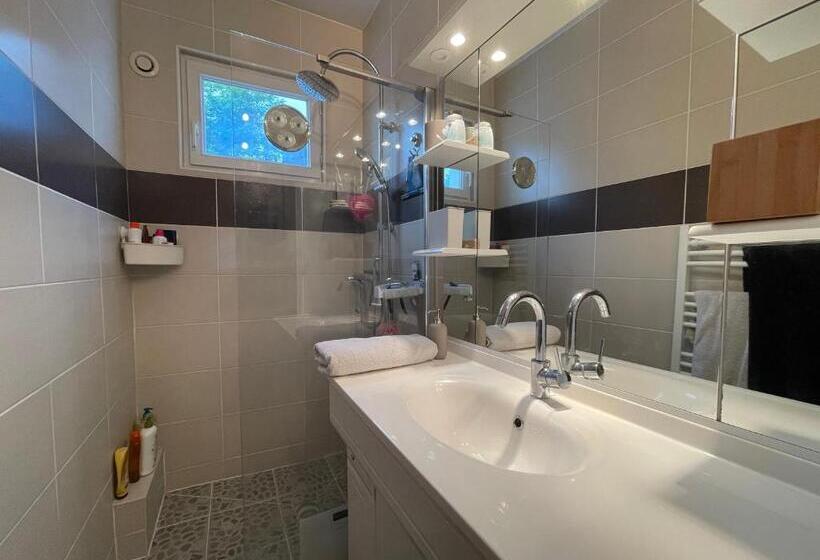 فندق La Chambre Verte Du Gite De Vendome