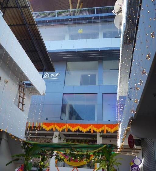 酒店 Sarvam Residency