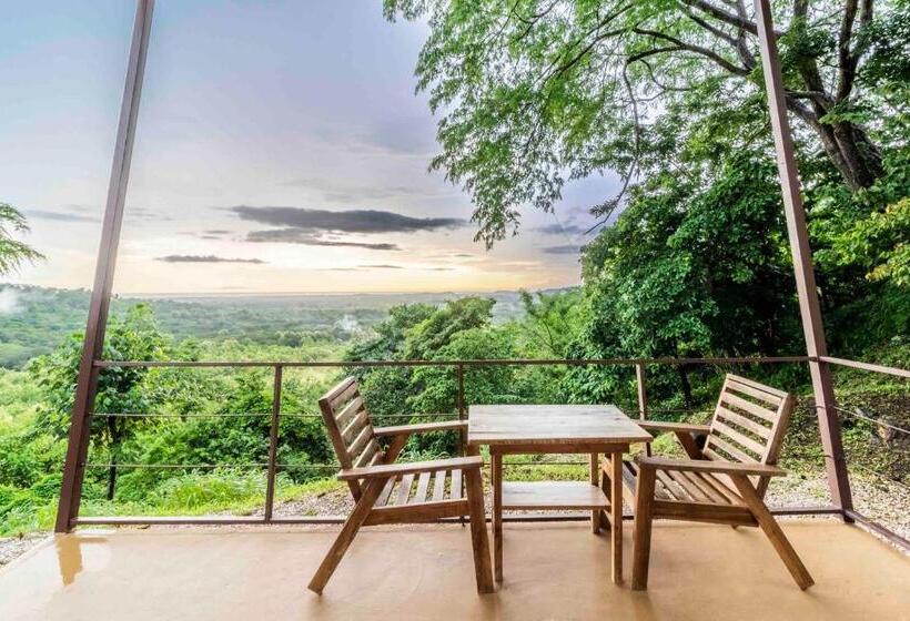 Отель Skycloud Bungalows Amazing Mountain And Ocean Views