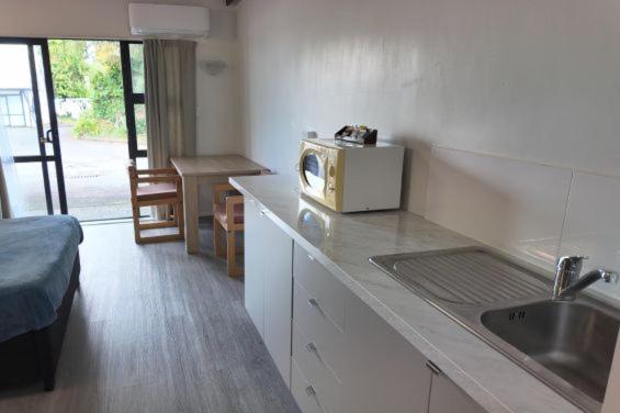 مُتل Knightsbridge Motor Lodge