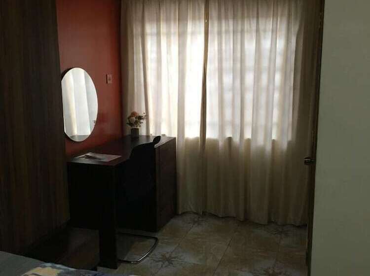 ペンション 247 Executive Lodge