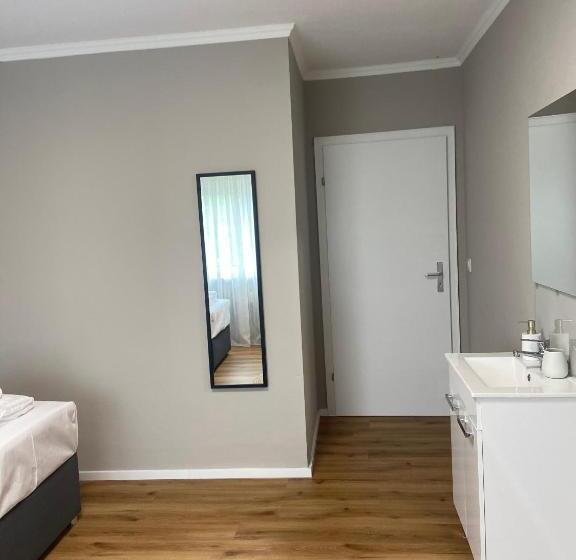 ペンション Repeat Racing Rooms