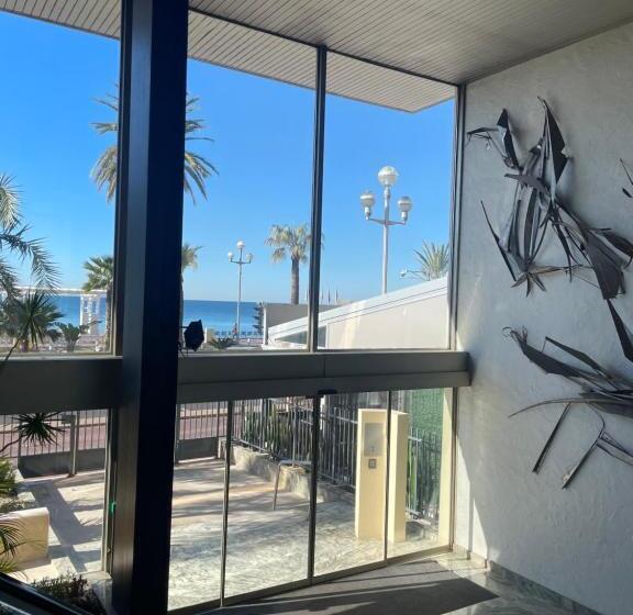 پانسیون Studio With Terrace & Rooftop Pool In Promenade Des Anglais