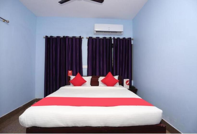 Goroomgo Hotel Moonlight Bhubaneswar   Premium Quality Of Service Awarded