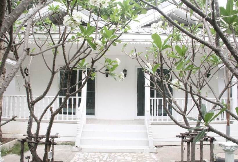 ホテル Bananaleaf Wedding Cafe & Resort