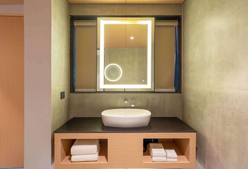 בית מלון כפרי Radisson Resort Hatgad Saputara