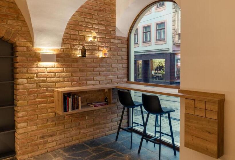 White Wolf Boutique Apartments