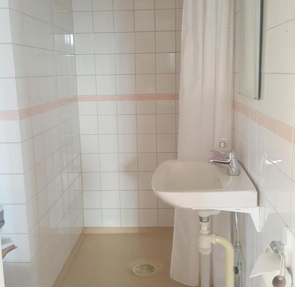 تختخواب و صبحانه Lotsstugan I Härnösand