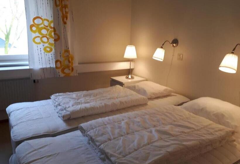 住宿加早餐  Mäshult Kurs & Lägergård