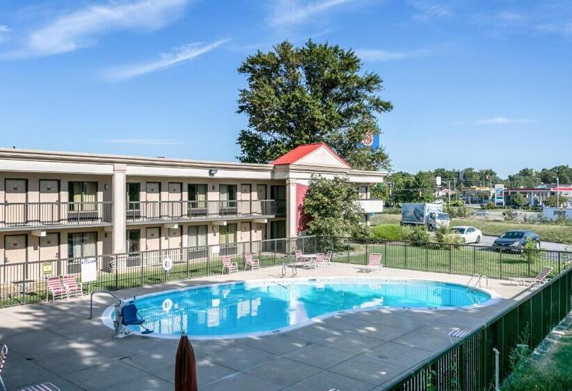 فندق Americas Best Value Inn Edgewood, Md