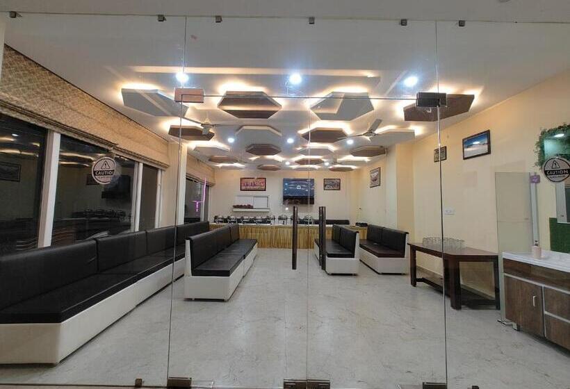 فندق Anantam Residency