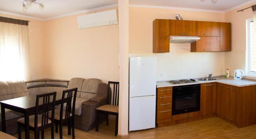 בית מלון כפרי Promenad