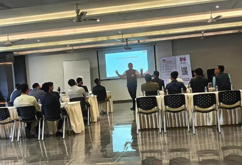 Отель Shivalik   Mehsana