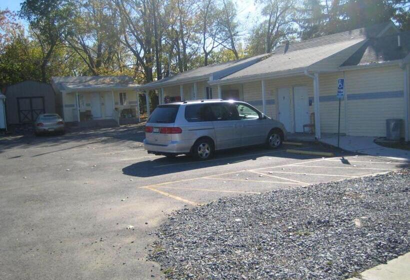 汽车旅馆  Budget Inn Carlisle