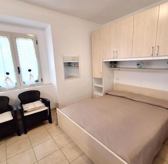 بنسيون Da Lucia   Casa Vacanze