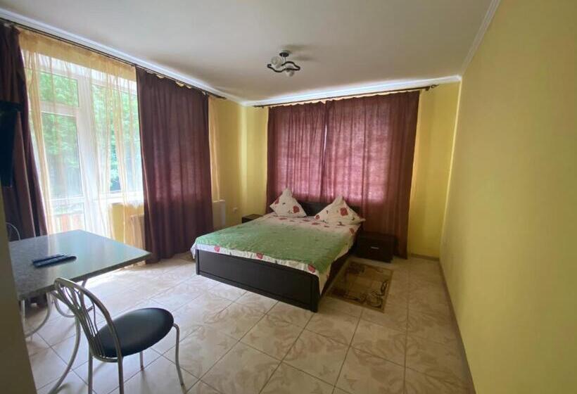 Пансион Guest House Pan Hohol